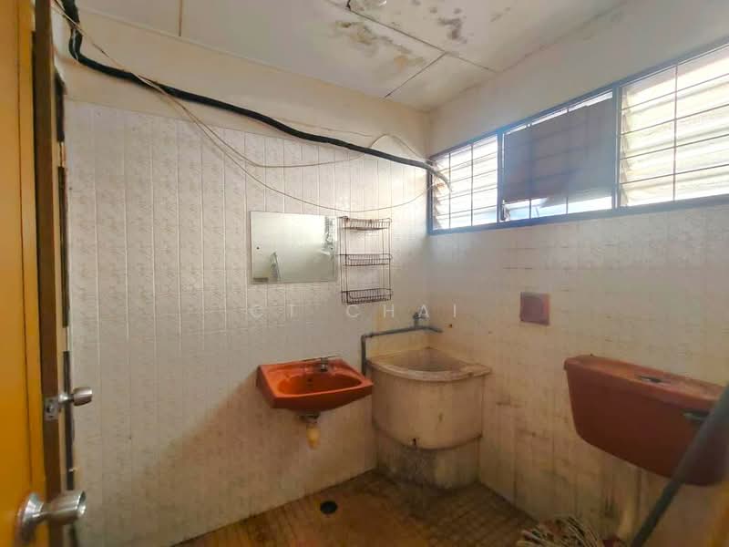 LORONG DELIMA, ISLAND GLADES, GREENLANE untuk Untuk Dijual - RM 930,000, Mac 2026 - Bathroom - PropertyGuru.com.my