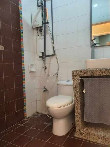Alam Nusantara untuk Untuk Disewa - RM 2,300 /bulan, Mac 2026 - Bathroom - PropertyGuru.com.my