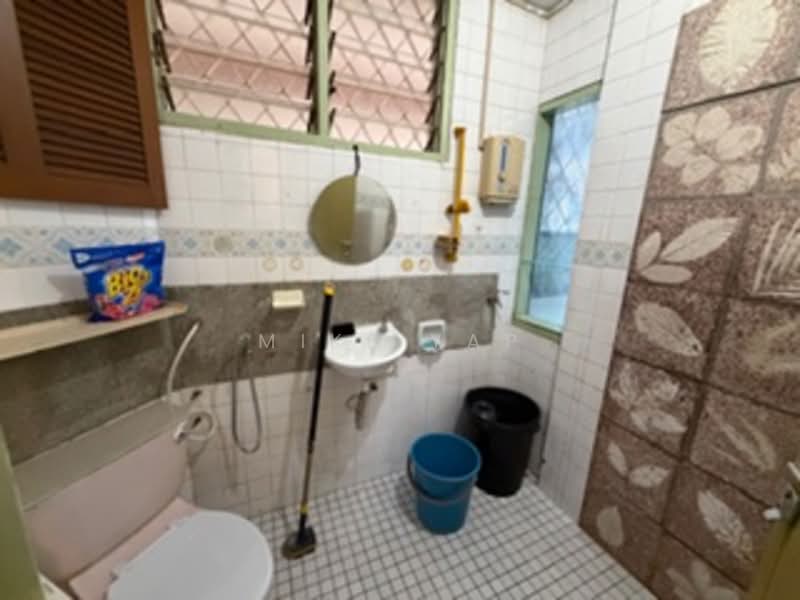 Rampai Court untuk Untuk Disewa - RM 1,050 /bulan, Mac 2026 - Bathroom - PropertyGuru.com.my