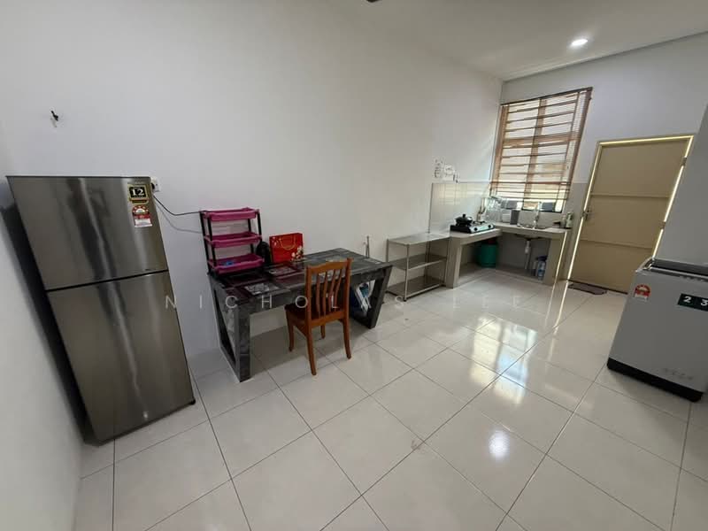TAMAN METRO PENGKALAN untuk Untuk Dijual - RM 450,000, Mac 2026 - Kitchen - PropertyGuru.com.my