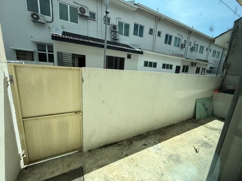 TAMAN METRO PENGKALAN untuk Untuk Dijual - RM 450,000, Mac 2026 - Exterior - PropertyGuru.com.my