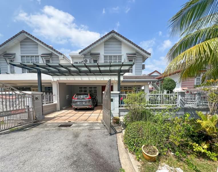 Semi-Detached House for Sale in Bandar Baru Bangi (Selangor) - Shafiq Muttalib - Exterior - PropertyGuru.com.my