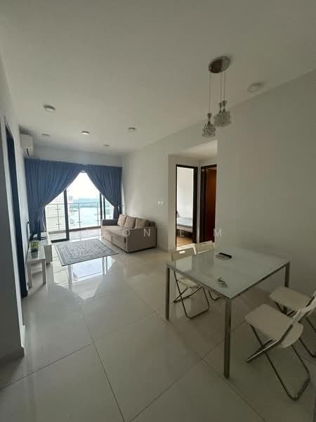 Condominium for Rent at Bay Laurel @ Country Garden Danga Bay - Leon Lim - Living Room - PropertyGuru.com.my
