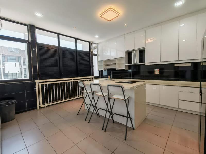 3-storey Terraced House for Sale in Sepang (Selangor) - Asliza Md Asrar - Kitchen - PropertyGuru.com.my