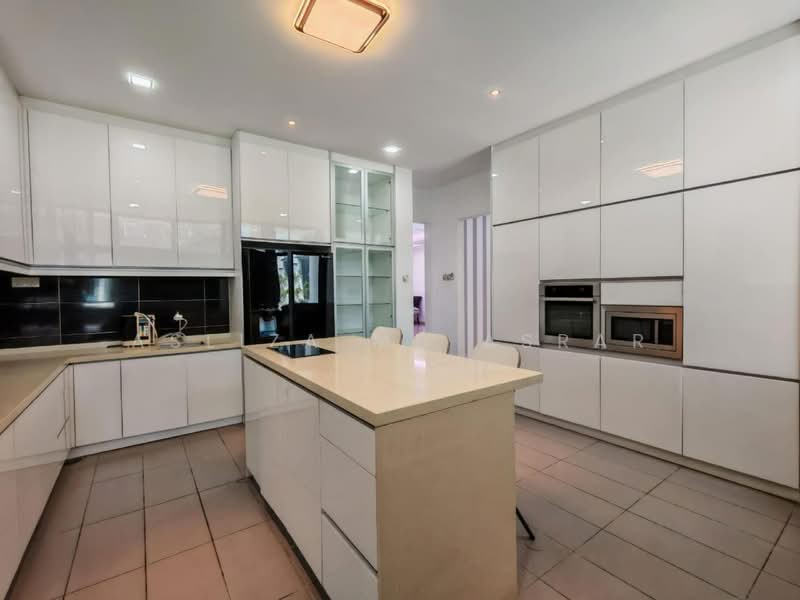 3-storey Terraced House for Sale in Sepang (Selangor) - Asliza Md Asrar - Kitchen - PropertyGuru.com.my