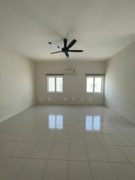 Ipoh botani gated guarded partial furnished upper unit townhouse for rent untuk Untuk Disewa - RM 1,500 /bulan, Mac 2026 - PropertyGuru.com.my