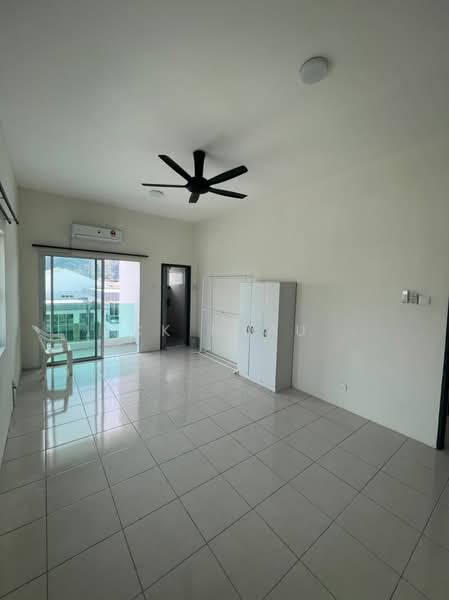 Ipoh botani gated guarded partial furnished upper unit townhouse for rent untuk Untuk Disewa - RM 1,500 /bulan, Mac 2026 - PropertyGuru.com.my