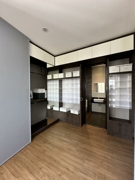 Semi-Detached House for Sale in Bukit Kepayang (Negeri Sembilan) - KC Lo - Bathroom - PropertyGuru.com.my