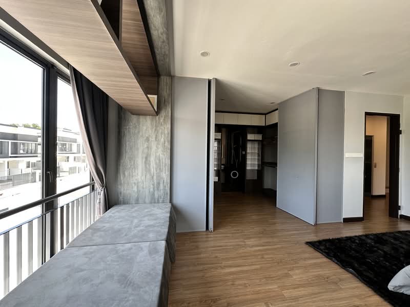 Semi-Detached House for Sale in Bukit Kepayang (Negeri Sembilan) - KC Lo - Balcony - PropertyGuru.com.my