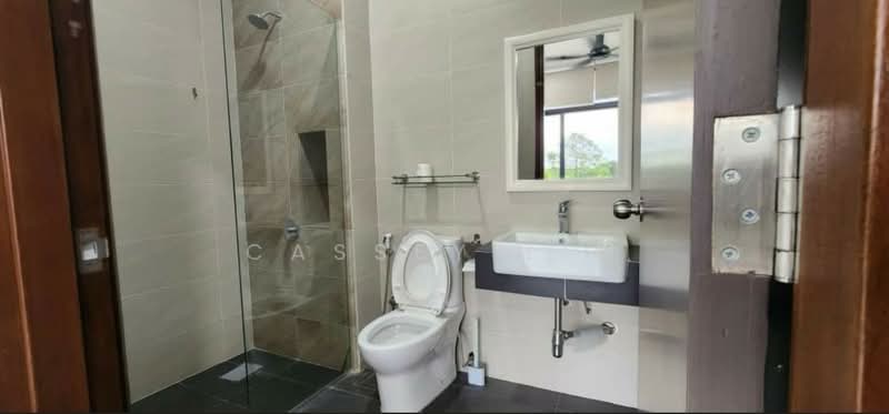 monterey eco sanctuary untuk Untuk Disewa - RM 5,000 /bulan, Mac 2026 - Bathroom - PropertyGuru.com.my