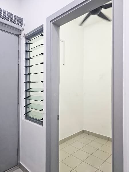 Semi-Detached House for Sale in Taman Molek (Johor Bahru) - Yik Tat - Interior - PropertyGuru.com.my