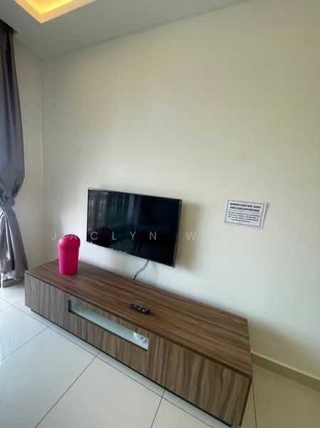 Meridin Bayvue Serviced Apartment untuk Untuk Disewa - RM 1,900 /bulan, Apr 2026 - Living Room - PropertyGuru.com.my