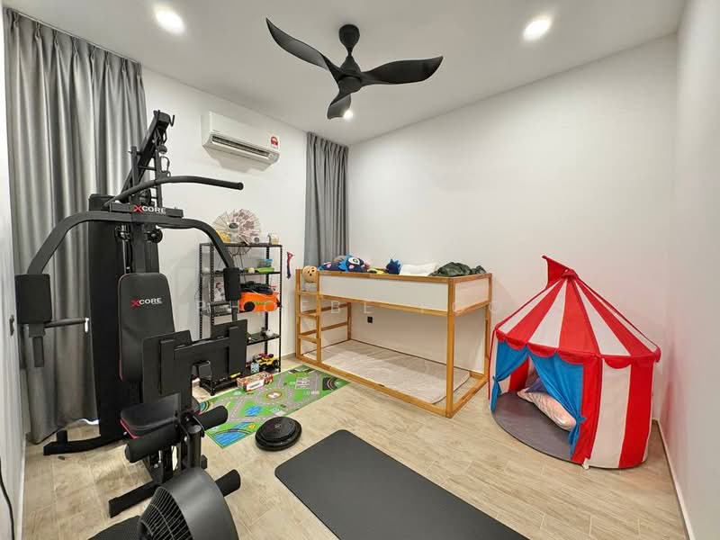 Cluster House for Sale in Masai (Johor) - Phoebe Foo - Bedroom - PropertyGuru.com.my