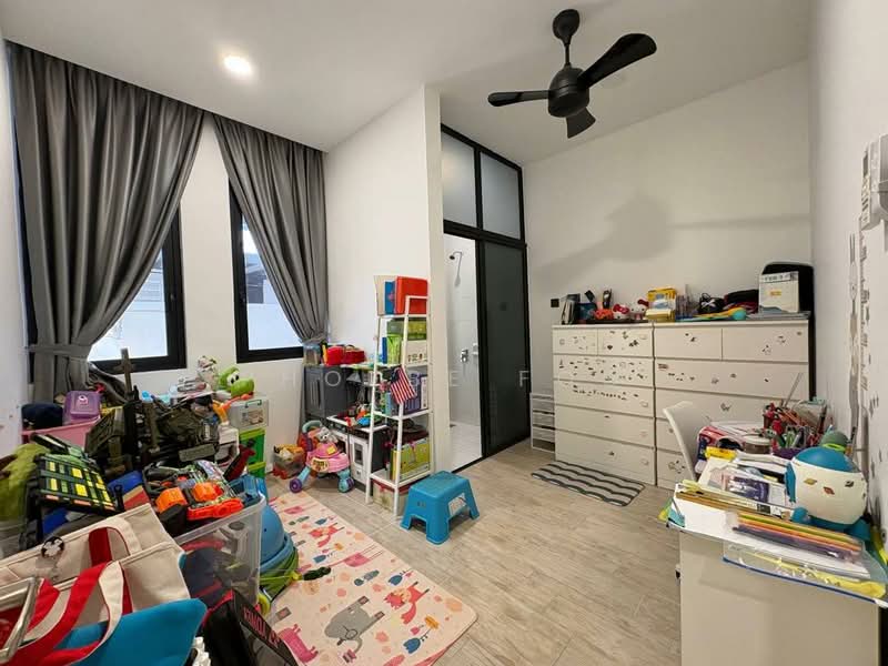 Cluster House for Sale in Masai (Johor) - Phoebe Foo - Bedroom - PropertyGuru.com.my