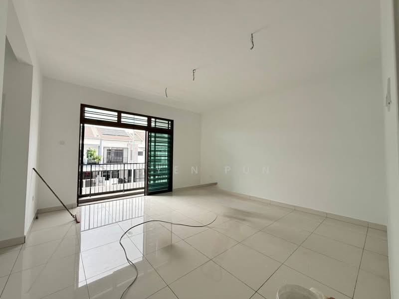 Rini Homes 7 untuk Untuk Dijual - RM 799,000, Apr 2026 - Living Room - PropertyGuru.com.my