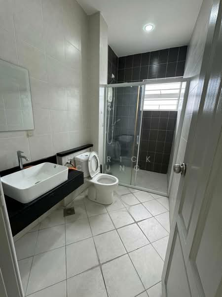 2-storey Terraced House for Sale in Ipoh (Perak) - Derrick Chung - Bathroom - PropertyGuru.com.my