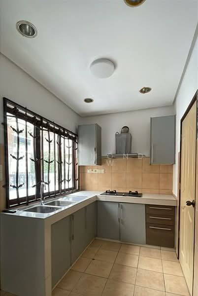 Sunway SPK Damansara untuk Untuk Disewa - RM 4,500 /bulan, Mac 2026 - Kitchen - PropertyGuru.com.my