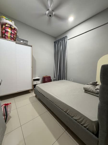 Servis Apartment untuk Dijual di 8Scape Residence @ Sutera - Karl Ho - Bedroom - PropertyGuru.com.my