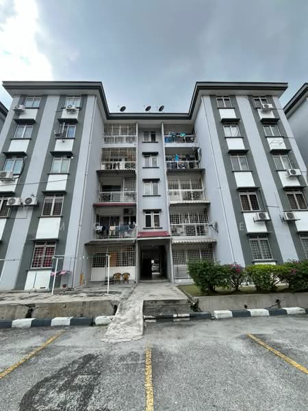 Subang Perdana Goodyear Court 6 untuk Untuk Disewa - RM 309,999 /bulan, Mac 2026 - Exterior - PropertyGuru.com.my