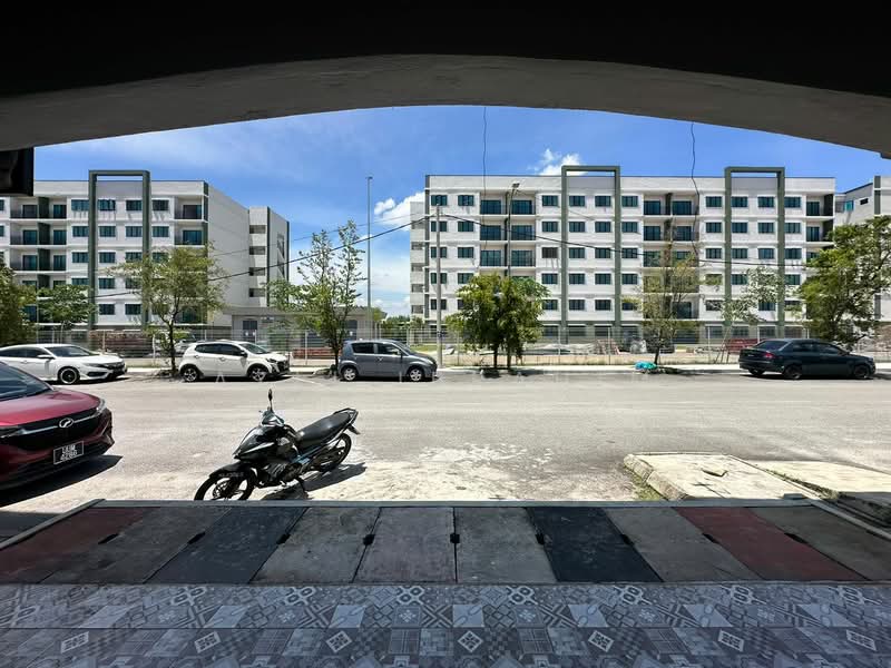 Shop for Sale in Bandar Kajang (Kajang) - Azli Ibrahim - Exterior - PropertyGuru.com.my