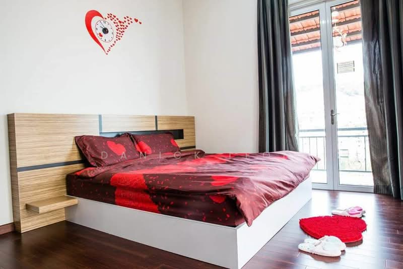 Bungalow for Sale in Batu Ferringhi (Penang) - Danick Teoh - Bedroom - PropertyGuru.com.my