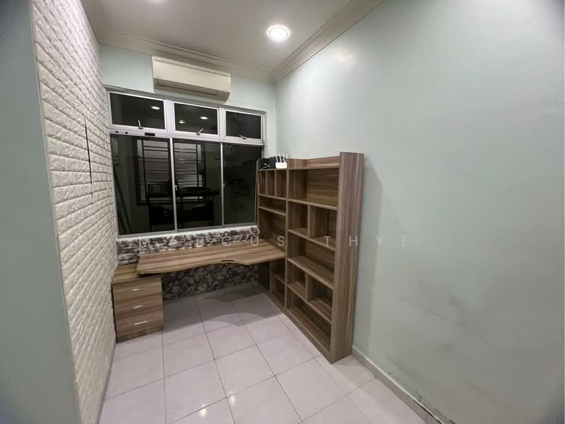 2-storey Terraced House for Sale in Skudai (Johor) - Marcus Thye - Study - PropertyGuru.com.my