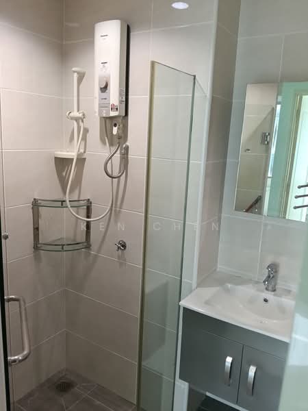 Service Residence for Sale at Centrestage Designer Suite - Ken Chen - PropertyGuru.com.my
