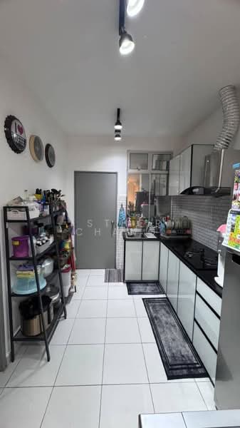 Taman Pulai Mutiara untuk Untuk Dijual - RM 530,000, Apr 2026 - Kitchen - PropertyGuru.com.my