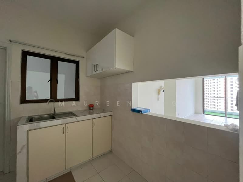 Opal Damansara untuk Untuk Disewa - RM 2,300 /bulan, Mac 2026 - Kitchen - PropertyGuru.com.my