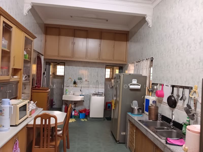 Taman Bukit Rawang Jaya untuk Untuk Dijual - RM 900,000, Mac 2026 - Kitchen - PropertyGuru.com.my