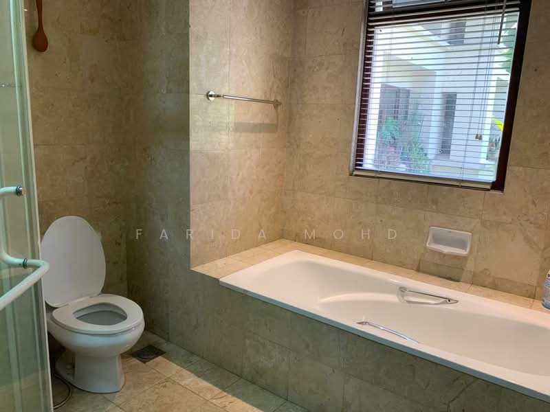 Kondominium untuk Dijual di Seri Duta I - Farida Mohd - Bathroom - PropertyGuru.com.my