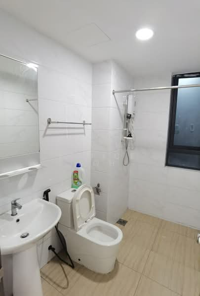 Service Residence for Sale at Country Garden Central Park - Eunice Koh - Bathroom - PropertyGuru.com.my