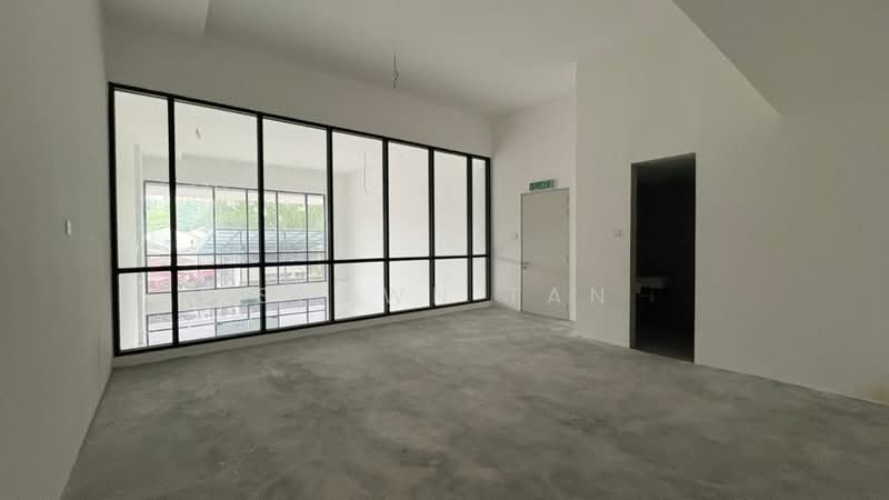 Shop / Office for Rent in Jalan Klang Lama (Old Klang Road) (Kuala Lumpur) - Shawn Tan - Interior - PropertyGuru.com.my