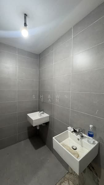 Shop / Office for Rent in Jalan Klang Lama (Old Klang Road) (Kuala Lumpur) - Shawn Tan - Bathroom - PropertyGuru.com.my