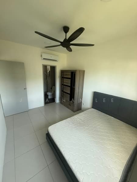 Fairview Residence untuk Untuk Disewa - RM 1,500 /bulan, Mac 2026 - Bedroom - PropertyGuru.com.my