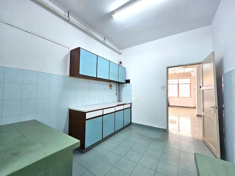 ISLAND PARK, GREENLANE untuk Untuk Dijual - RM 1,050,000, Mac 2026 - Kitchen - PropertyGuru.com.my