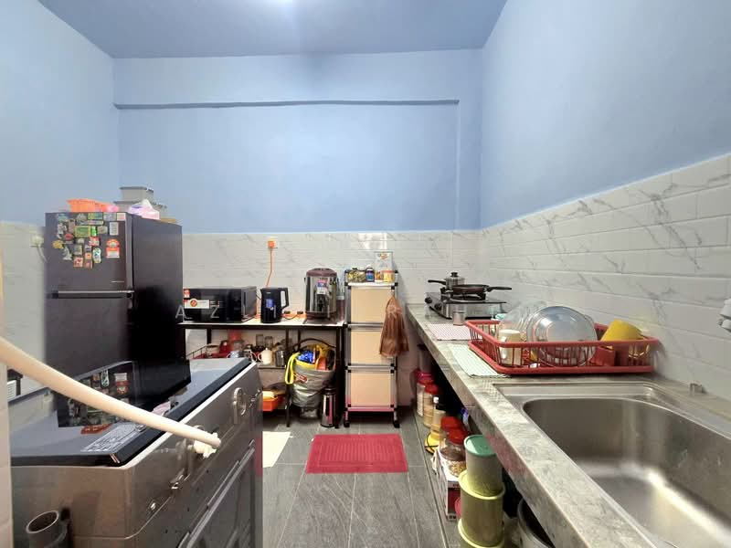 Apartment for Sale at Kedidi Apartment - Azli Ibrahim - Kitchen - PropertyGuru.com.my