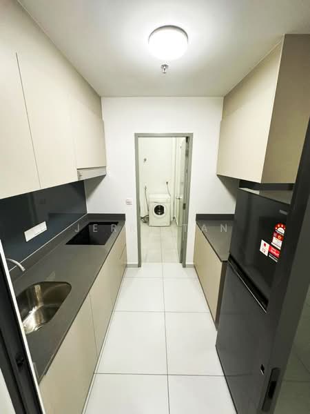 Service Residence for Rent at Sinaran @ Utropolis - Jerry Tan - Kitchen - PropertyGuru.com.my