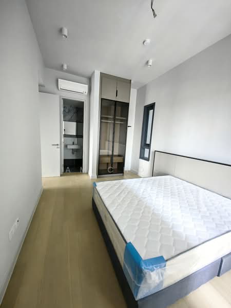 Isola untuk Untuk Disewa - RM 5,000 /bulan, Mac 2026 - Bedroom - PropertyGuru.com.my