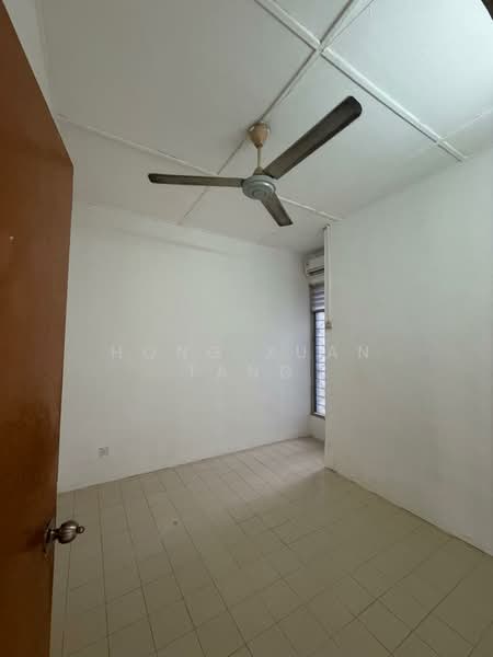 1-storey Terraced House for Rent in Taman Johor Jaya (Johor Bahru) - Hong Xuan Tang - Interior - PropertyGuru.com.my
