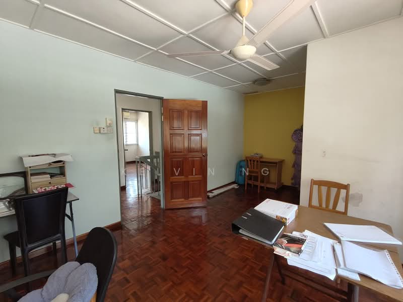 Taman Serdang Raya Seksyen 7 untuk Untuk Dijual - RM 699,000, Mac 2026 - Interior - PropertyGuru.com.my