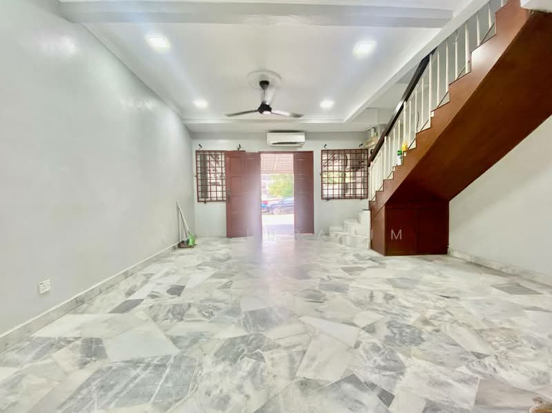 Taman Kosas untuk Untuk Dijual - RM 640,000, Mac 2026 - Living Room - PropertyGuru.com.my