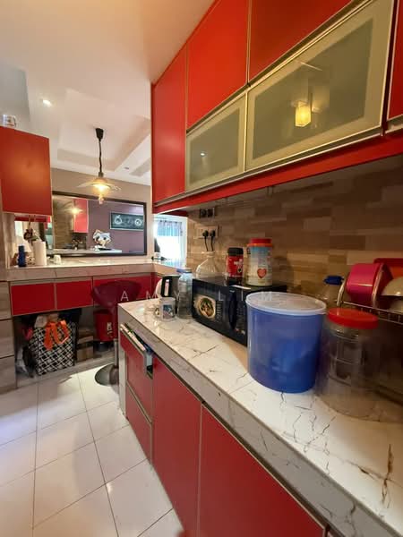Vista Pinggiran Apartment untuk Untuk Dijual - RM 285,000, Mac 2026 - Kitchen - PropertyGuru.com.my