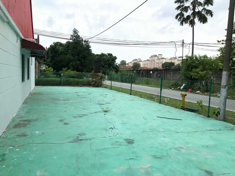 Rumah Teres 1-Tingkat untuk Dijual di Puchong (Selangor) - Rachael Lee - Exterior - PropertyGuru.com.my