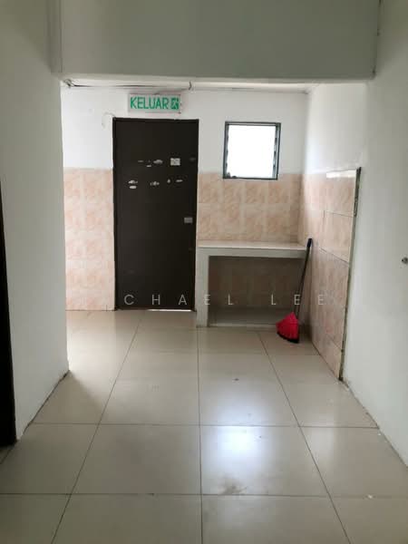 Rumah Teres 1-Tingkat untuk Dijual di Puchong (Selangor) - Rachael Lee - Corridor - PropertyGuru.com.my