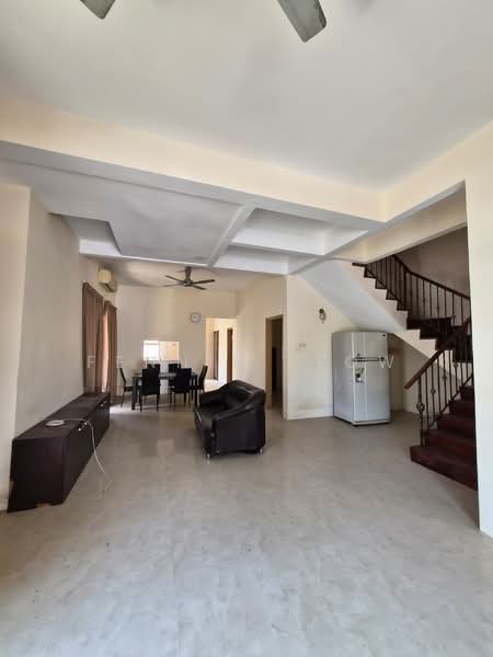 Rumah Berkembar untuk Dijual di Tanjung Bungah (Penang) - Fennie Seow - Living Room - PropertyGuru.com.my