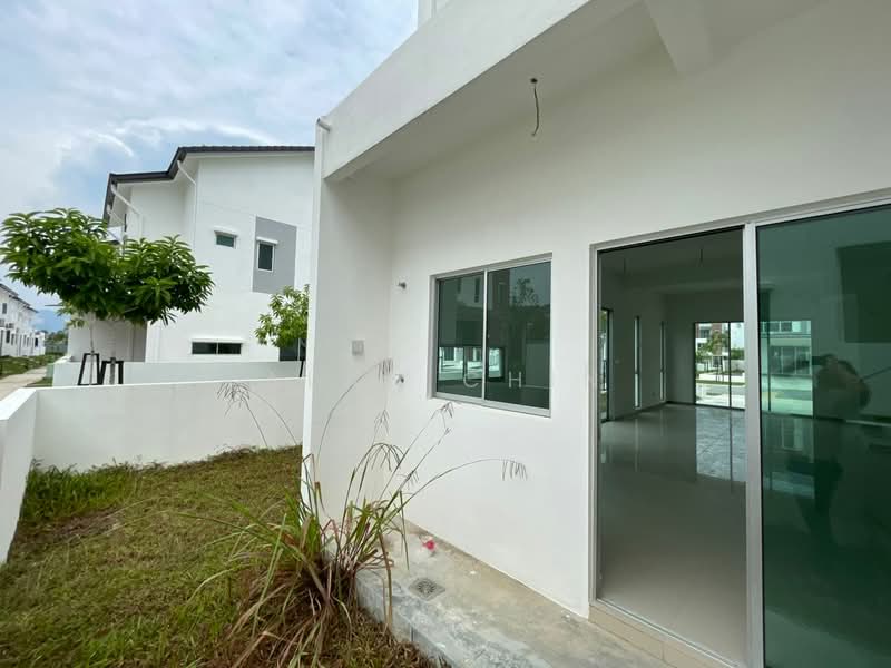 2-storey Terraced House for Rent in Bandar Gamuda Gardens (Rawang) - Alan Chin - Exterior - PropertyGuru.com.my