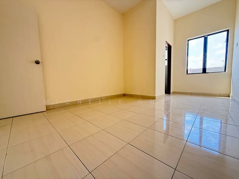 2-storey Terraced House for Sale in Taman Bercham Tropicana (Ipoh) - Michelle Cheng - Bedroom - PropertyGuru.com.my