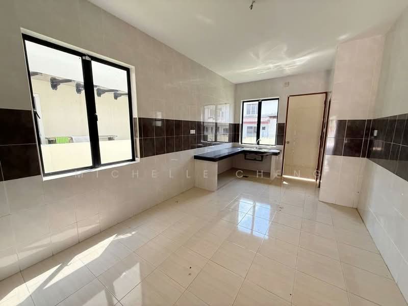 2-storey Terraced House for Sale in Taman Bercham Tropicana (Ipoh) - Michelle Cheng - Kitchen - PropertyGuru.com.my