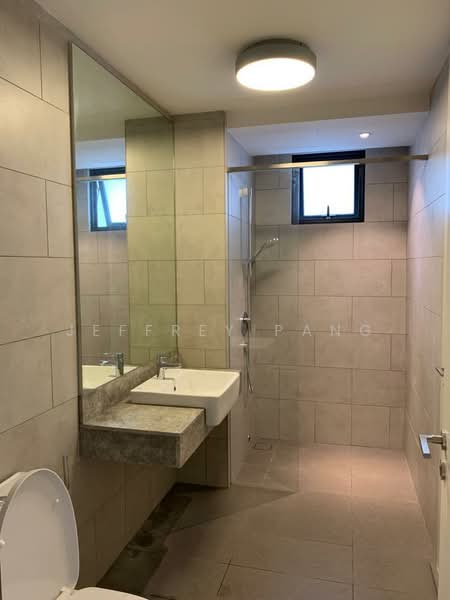 South Brooks untuk Untuk Disewa - RM 6,000 /bulan, Mac 2026 - Bathroom - PropertyGuru.com.my